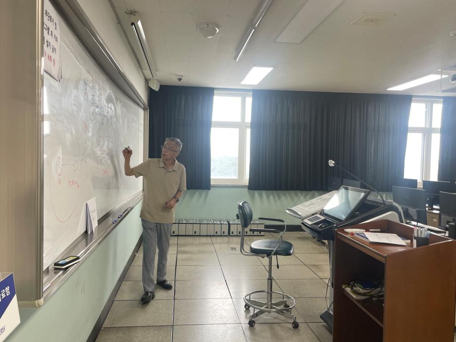 스마트IT학부 하계방학 중 시스코 네트워크 경시대회 준비