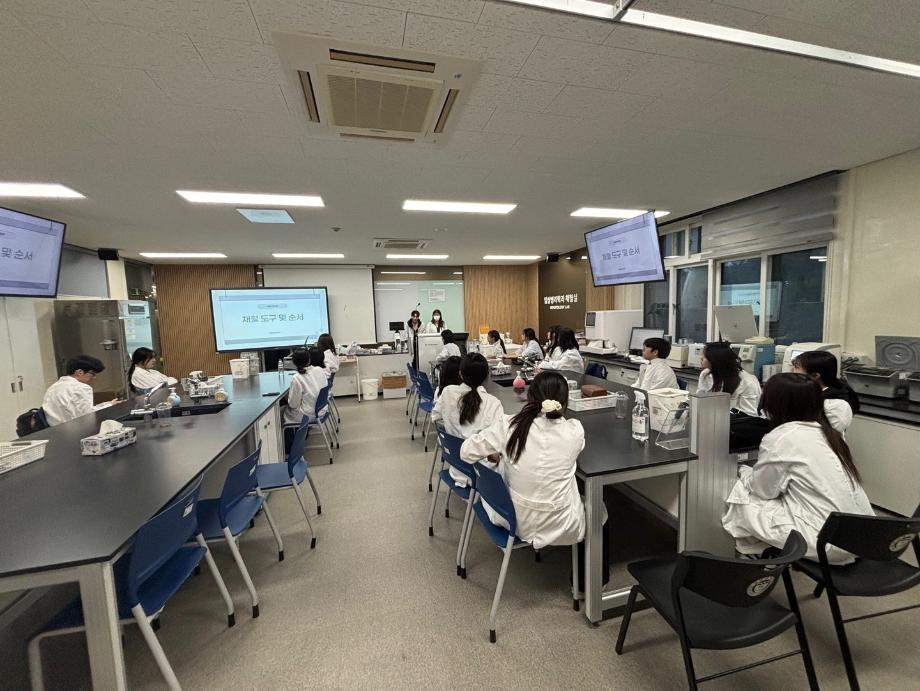 채혈 도구 관련 발표 및 실습