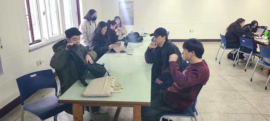 [캡스턴] 아트&산업디자인학과 캡스턴디자인 1차 회의